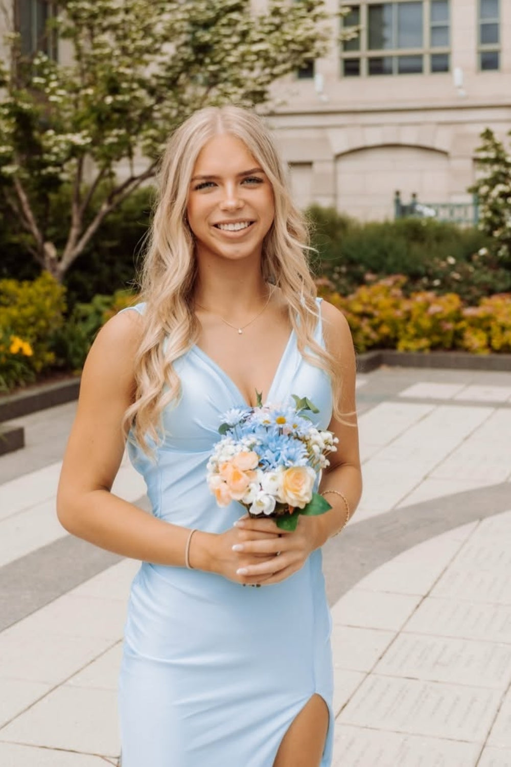 V-neck Ruched Fitted Homecoming Dress with Train in Light Blue