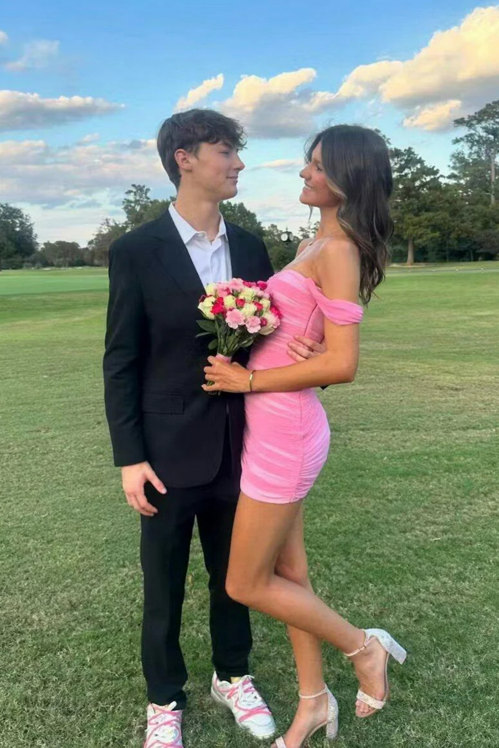 Off-the-shoulder Fitted Ruched Homecoming Dress in Gradient Pink