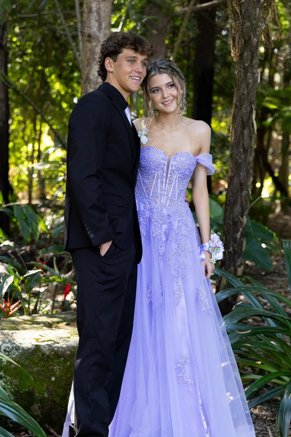 Lace Appliques Lavender Prom Dress 