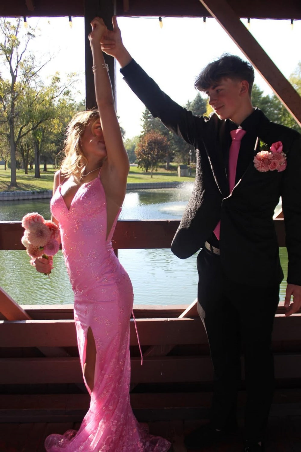 Pink Sequin Appliques Mermaid Spaghetti Straps Prom Dress